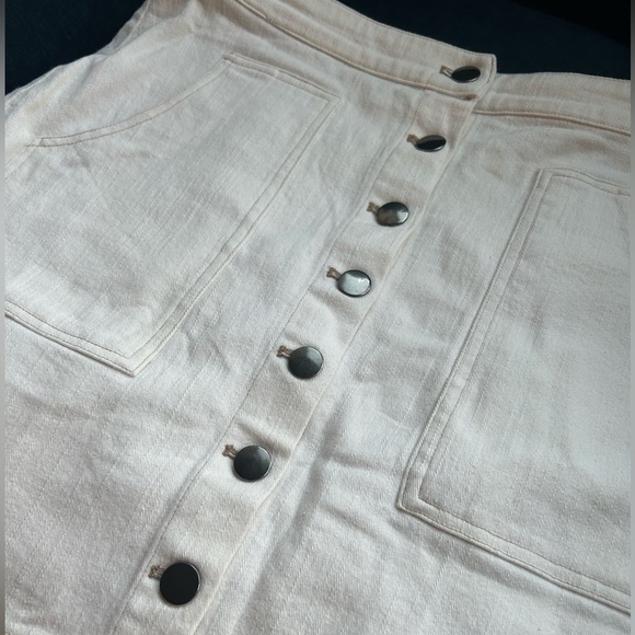 Astr Daybreak White Button Down Skirt - Picture 8 of 10